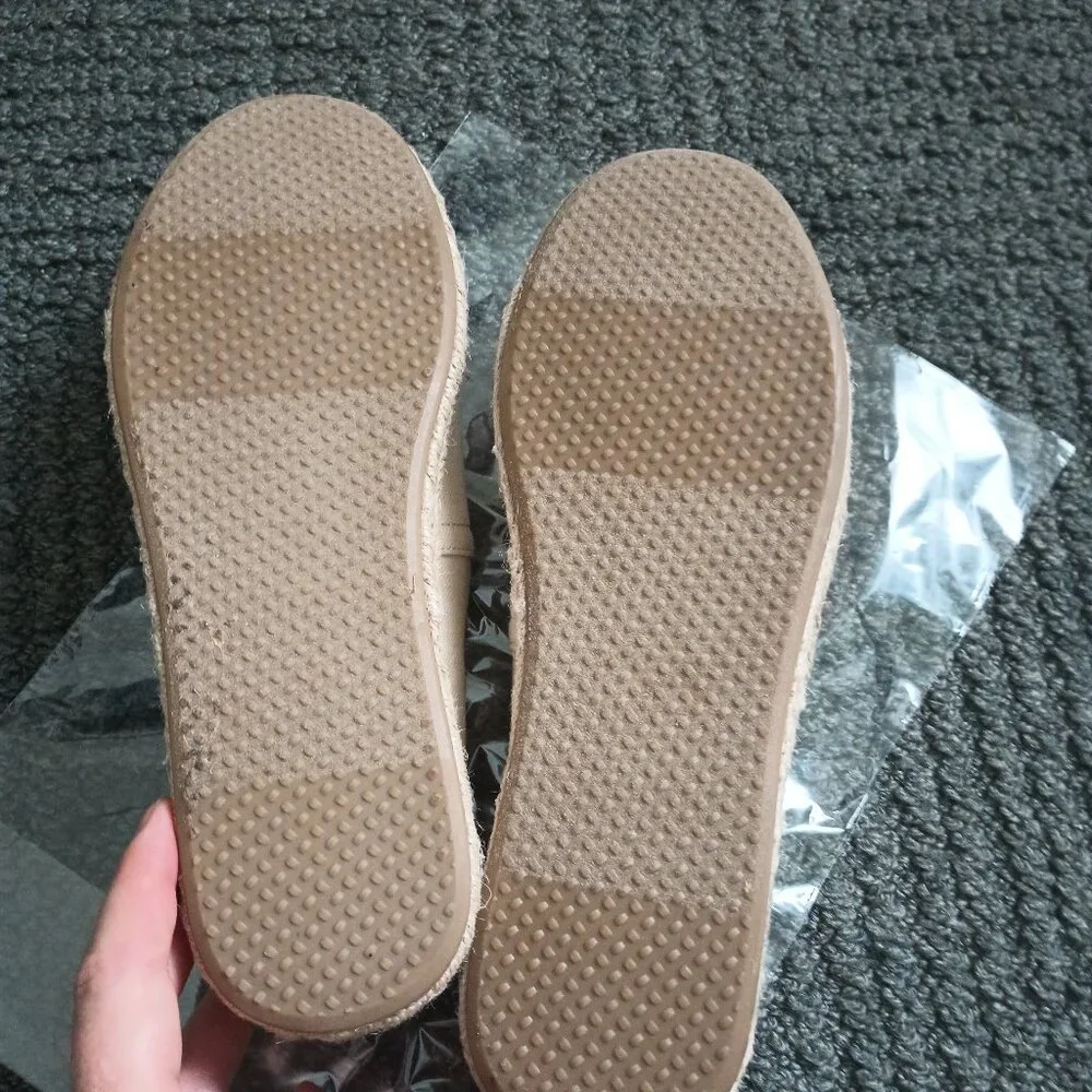 New Toms Espadrille Slip on Flats